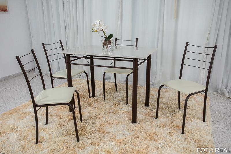 Mesa Rio100x60 4 Cadeiras Tampo Pedra cor Off Teixeira