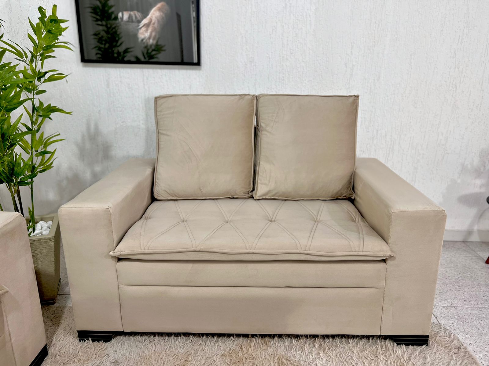 Sofá 3 e 2 lugares França com Puff Veludo Bege A32 - Imagem 4