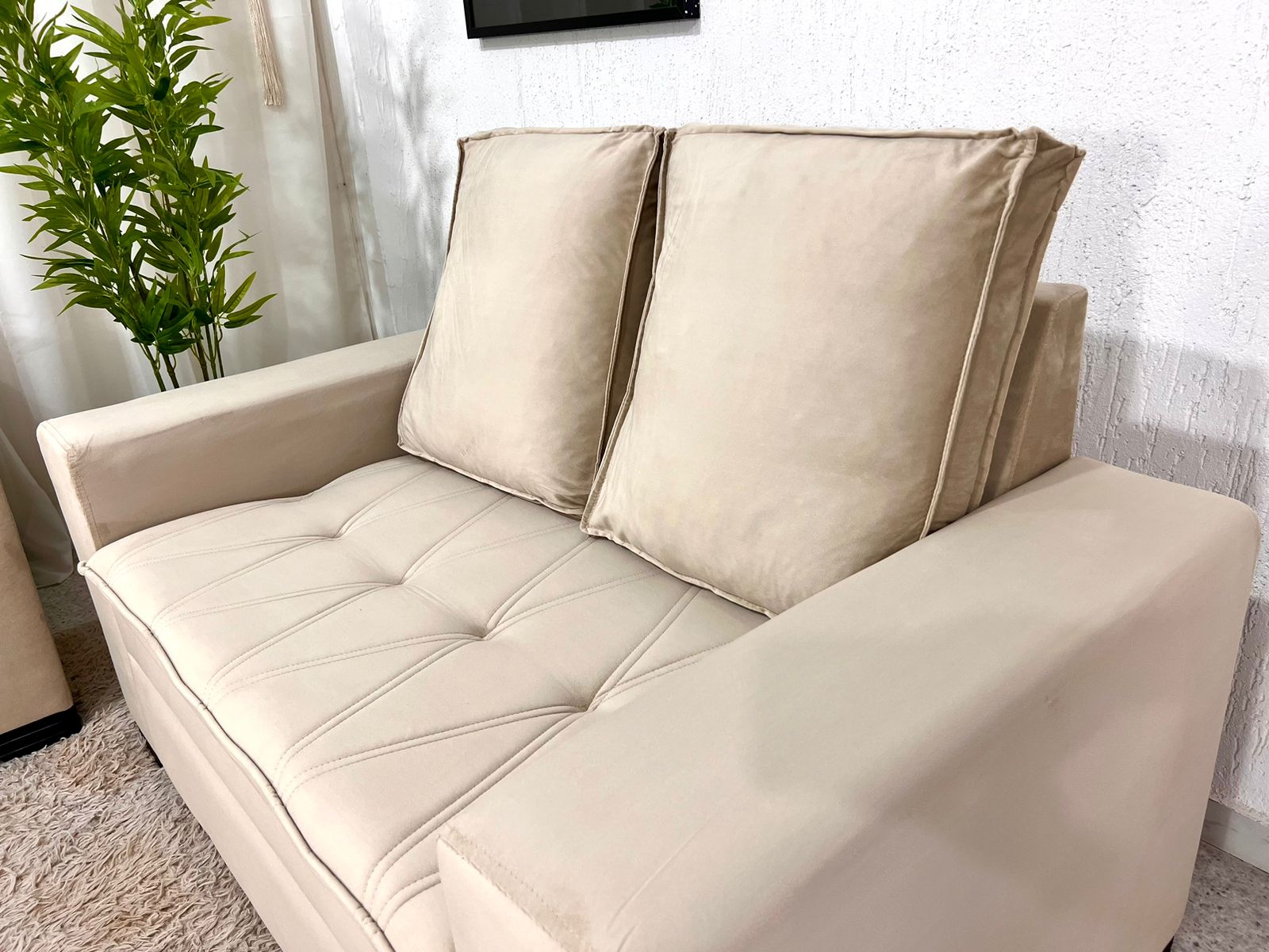 Sofá 3 e 2 lugares França com Puff Veludo Bege A32 - Imagem 5