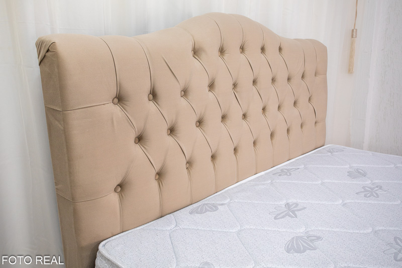 Cabeceira Casal Berlim Veludo Bege Larg. 1.40m - Imagem 2