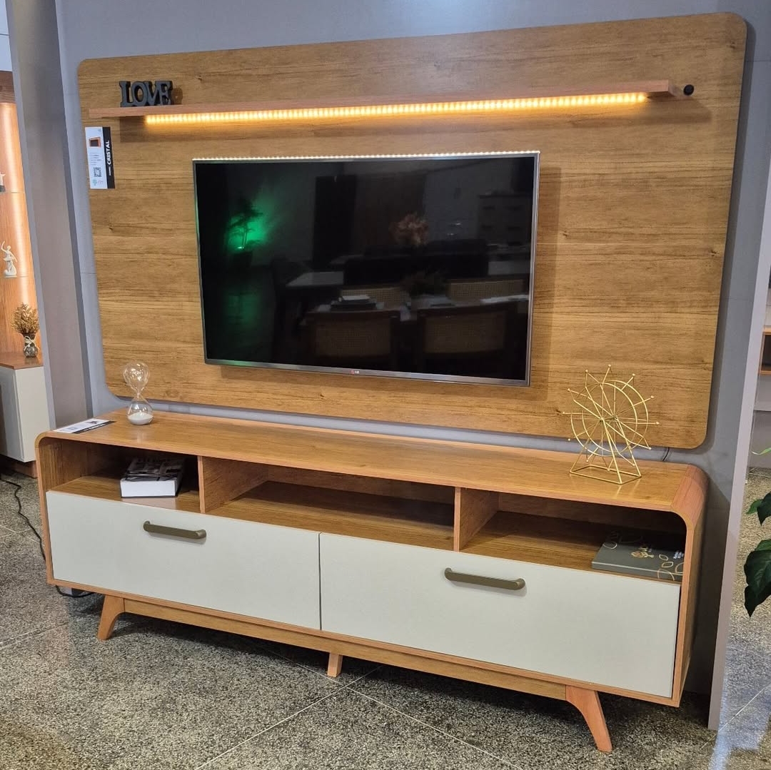 Painel até 70″ Cristal Larg. 2.00m Cinamono + Rack Cristal Cinamono/Off White – JCM MOVELARIA